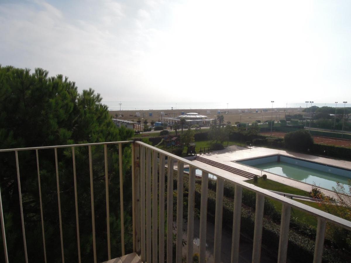 Condominio Laguna Grande Bibione Exterior foto